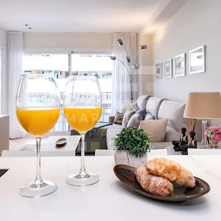 751, Renovated 2 Beedroom Apartment, Second Line Of The Beach, Wifi, Parkinging * Marbella
