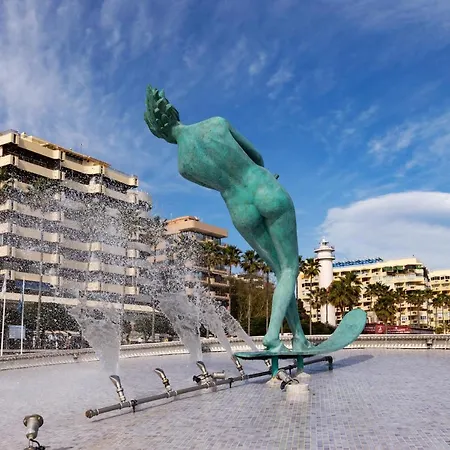 Apartment 751, Renovated 2 Beedroom Apartment, Second Line Of The Beach, Wifi, Parkinging Marbella