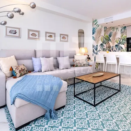 Apartment 751, Renovated 2 Beedroom Apartment, Second Line Of The Beach, Wifi, Parkinging *