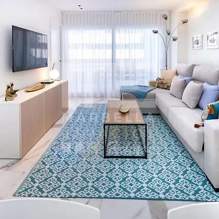 Apartment 751, Renovated 2 Beedroom Apartment, Second Line Of The Beach, Wifi, Parkinging